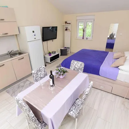 Апартаменты In - Riviera 39688
