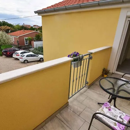 In - Riviera 39688 Апартаменты